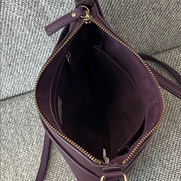 a new day Plum Crossbody Bag - Picture 10 of 16